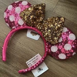 Authentic disney parks Minnie ears